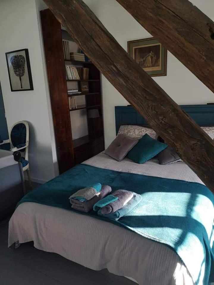 Au Coeur De Mortagne, Un Balcon Sur Le Perche Villa Bagian luar foto