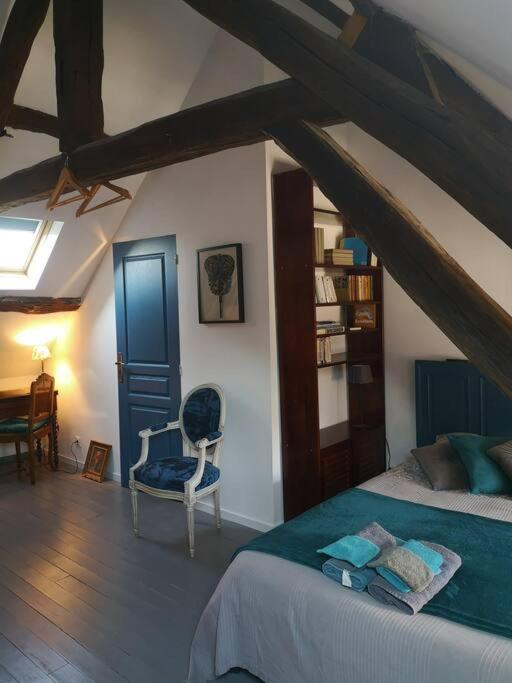 Au Coeur De Mortagne, Un Balcon Sur Le Perche Villa Bagian luar foto