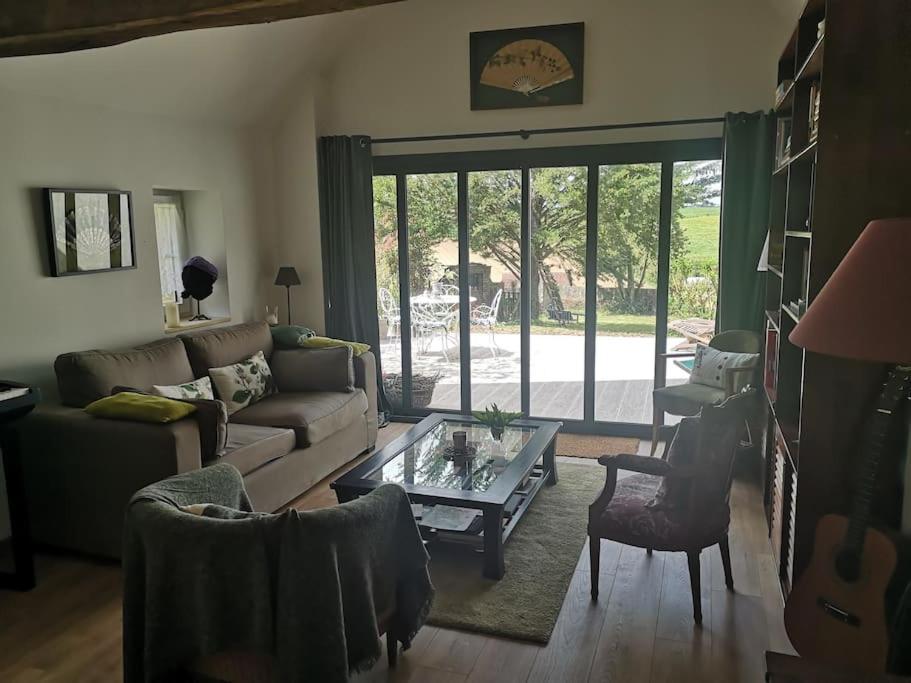 Au Coeur De Mortagne, Un Balcon Sur Le Perche Villa Bagian luar foto
